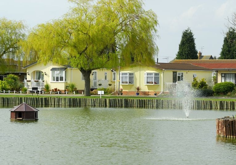 Kings Park Village Residential Park Homes in Essex, East England